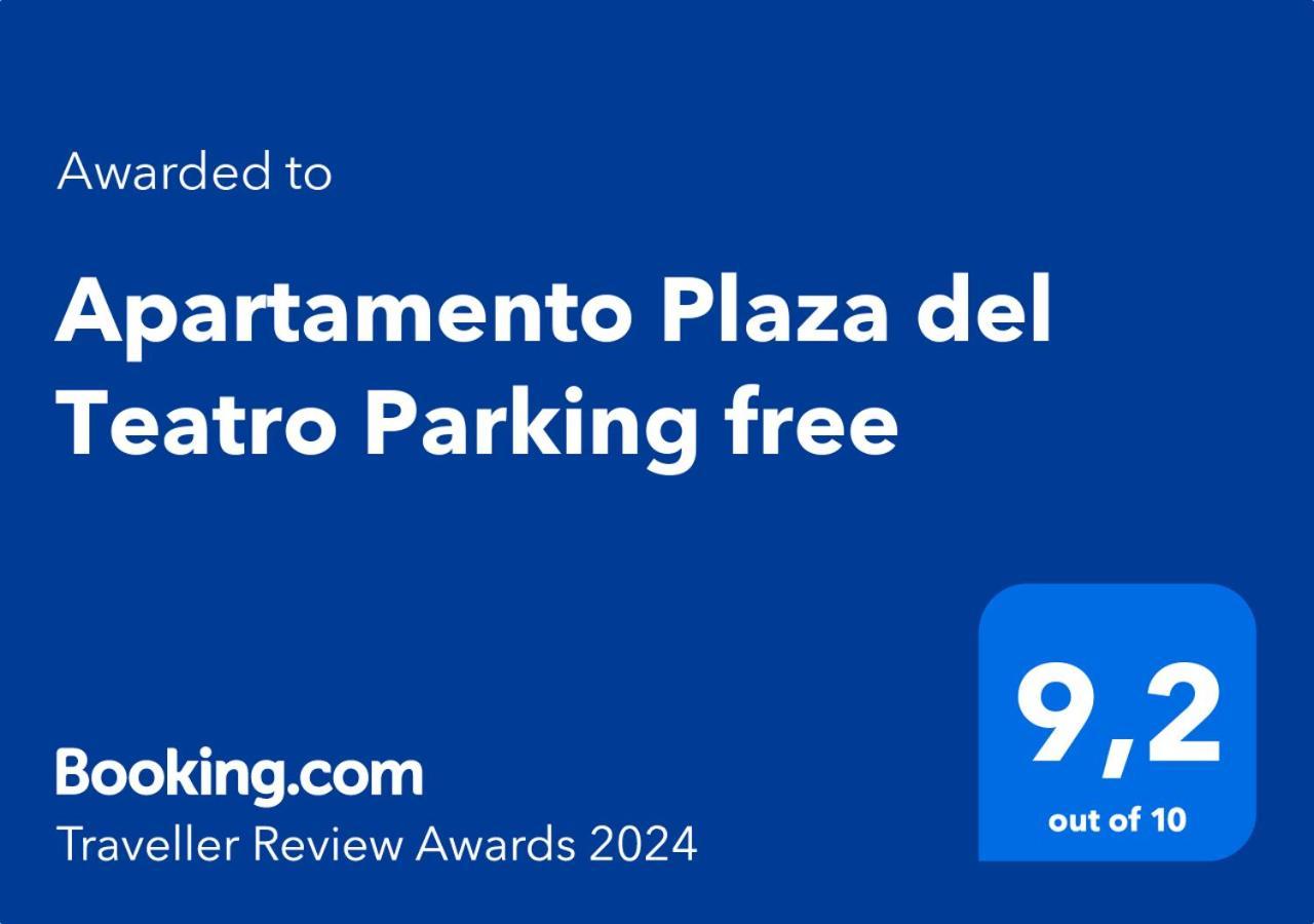 Plaza Del Teatro Parking Free Lejlighed